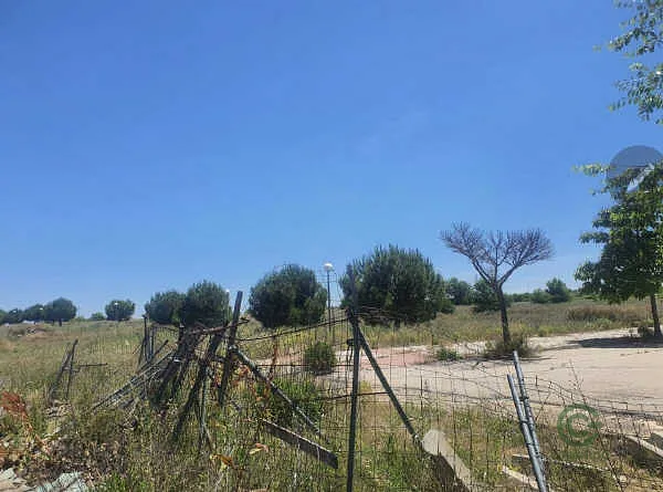 Finca rústica de 2,512 ha en venta en Horche, Guadalajara