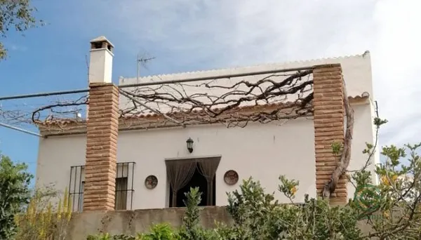 Finca rústica de 0,3 ha en venta en Alora, Malaga