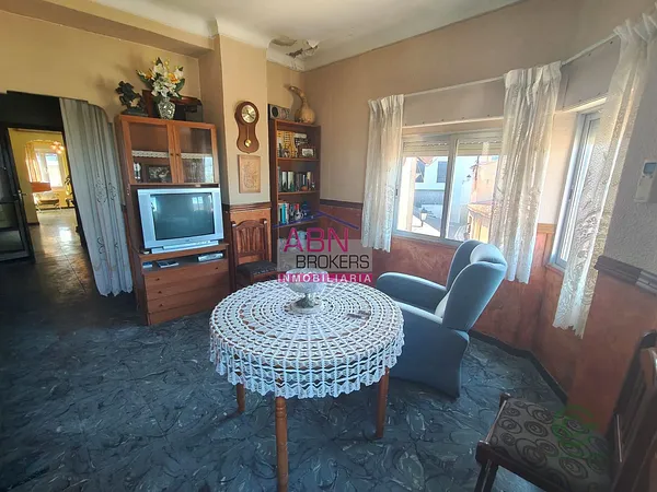 Casa de 0,0315 ha en venta en Banyeres de mariola, Alicante