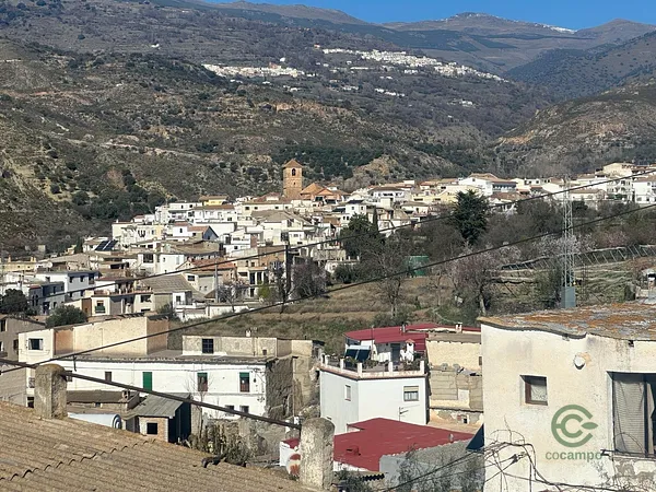 Casa de 0,0331 ha en venta en Cadiar, Granada