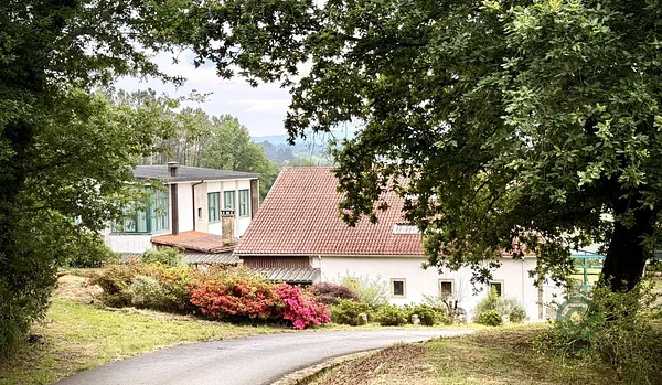 Finca agrícola de 2,3 ha en venta en Vedra, La coruna