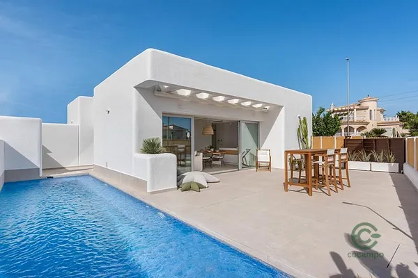 Casa de 0,0115 ha en venta en Alcazares, los, Murcia