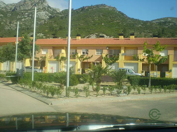 Spot image