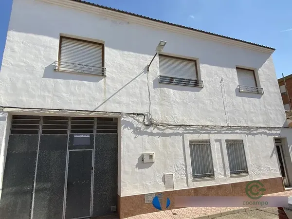 Casa de 0,0251 ha en venta en Caudete, Albacete