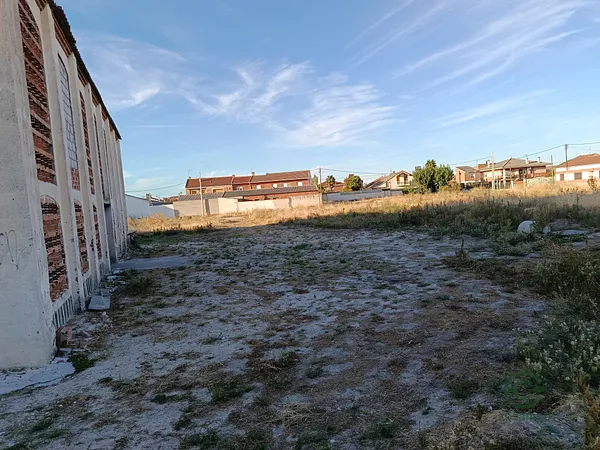 Terreno urbano de 0,0725 ha en venta en Segovia