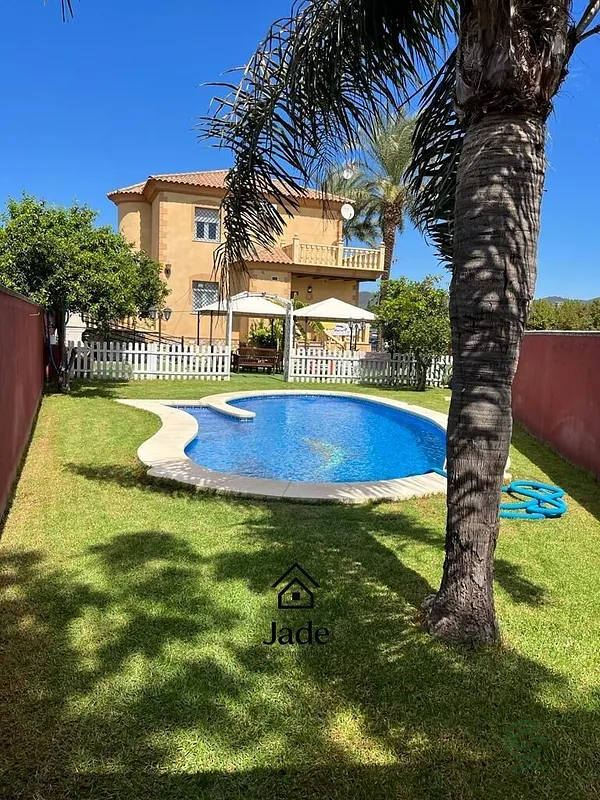 Casa de 0,23 ha en venta en Córdoba, Cordoba