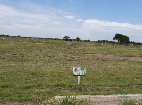 Terreno urbano de 0,027 ha en venta en Córdoba