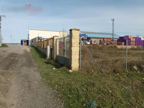 Finca agrícola de 0,3321 ha en venta en La lastrilla, Segovia
