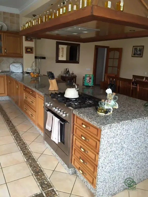 Finca de recreo de 3,1 ha en venta en Villarrasa, Huelva