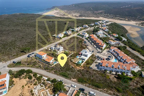 Spot image
