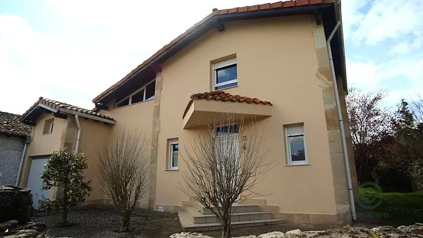 Casa de 0,02 ha en venta en Cantabria