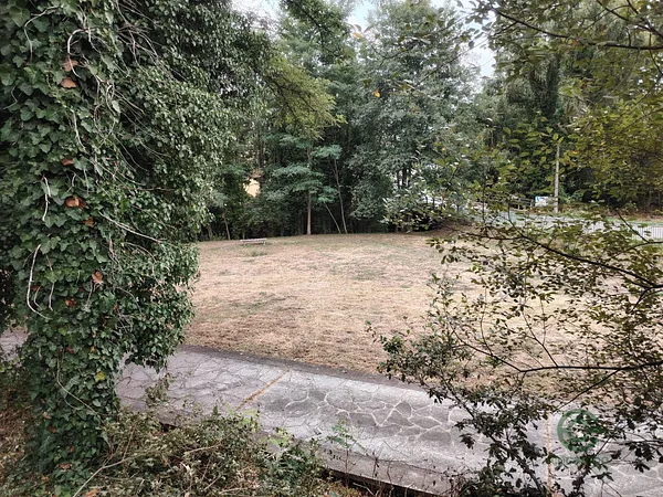 Terreno urbano de 0,0847 ha en venta en La coruña