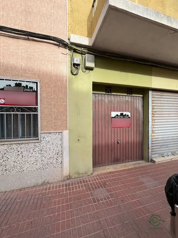 Spot image