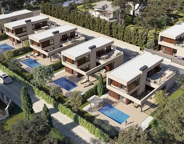 Terreno urbano de 0,6236 ha en venta en Mijas, Málaga