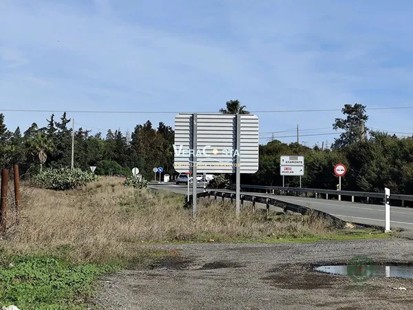 Spot image