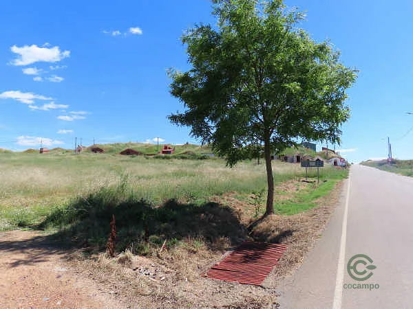Finca rústica de 0,84 ha en venta en Pajares de los Oteros, León