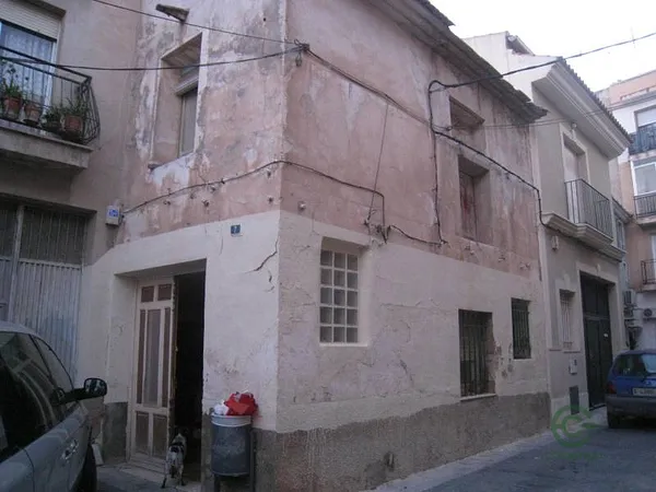 Casa de 0,027 ha en venta en Aspe, Alicante