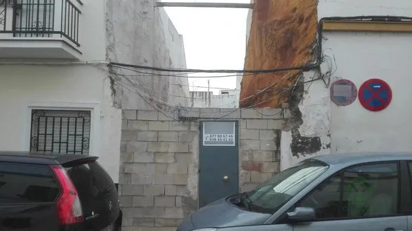 Spot image