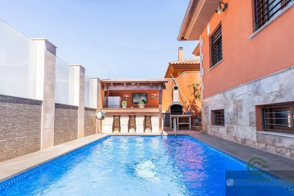 Casa de 0,035 ha en venta en Pulpí, Almería