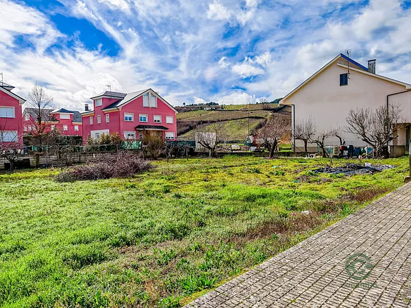 Terreno urbano de 0,1 ha en venta en León