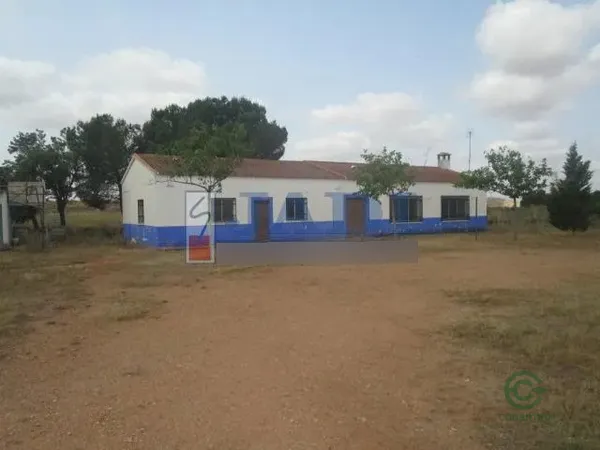 Finca de recreo de 1 ha en venta en Valdepeñas, Ciudad real