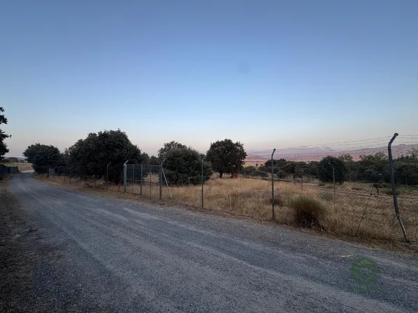 Finca rústica de 0,4463 ha en venta en Muñogalindo, Avila