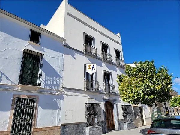 Casa de 0,0673 ha en venta en Badolatosa, Sevilla