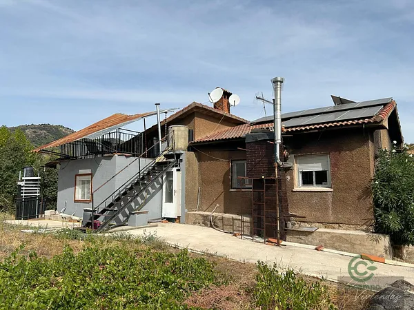 Finca rústica de 0,8 ha en venta en Cadalso de los vidrios, Madrid