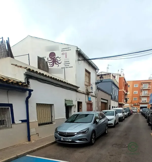 Spot image