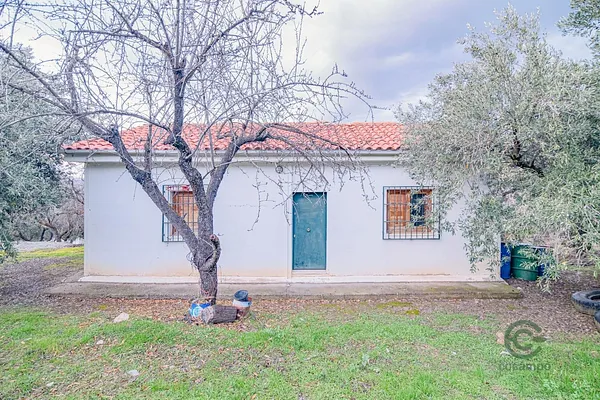 Finca rústica de 1,1501 ha en venta en Pinos genil, Granada