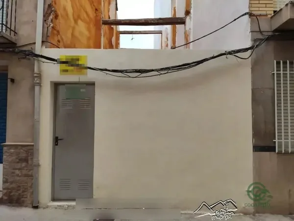 Spot image
