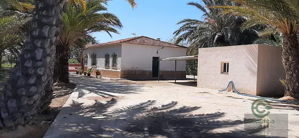 Casa de 0,5 ha en venta en El altet, Alicante