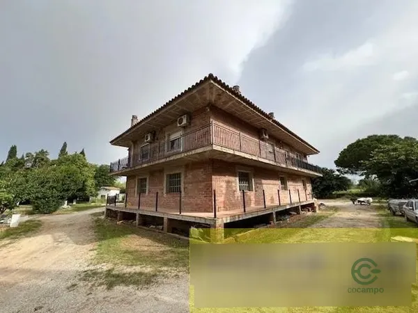 Finca de recreo de 1,2709 ha en venta en Cabanes, Girona