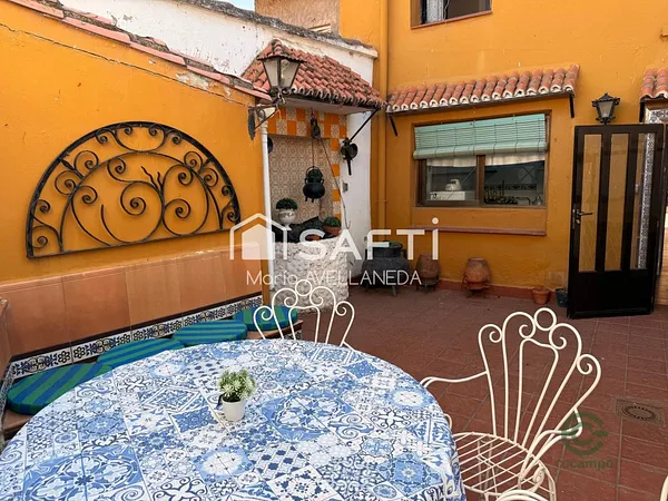 Casa de 0,0092 ha en venta en Villamañan, León