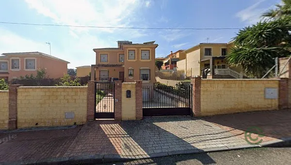 Casa de 0,07 ha en venta en Córdoba