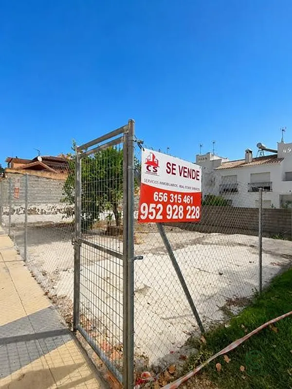 Terreno urbano de 0,0205 ha en venta en Estepona, Málaga
