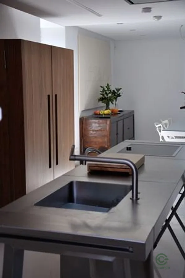 Casa de 0,06 ha en venta en La Coruña