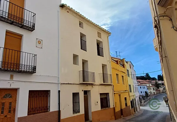 Spot image