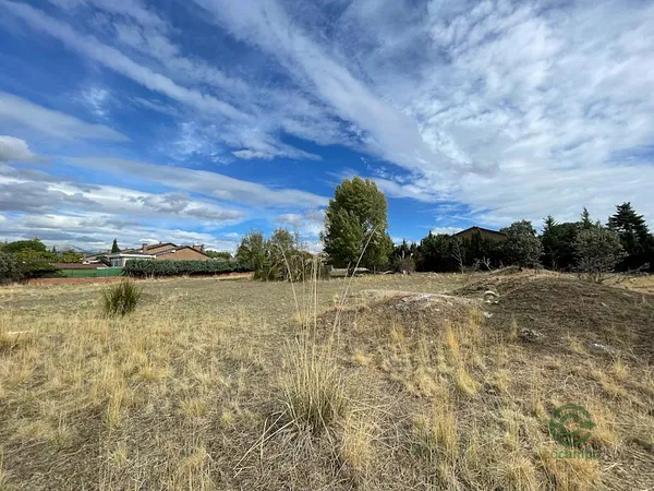 Terreno urbano de 0,337 ha en venta en Galapagar, Madrid