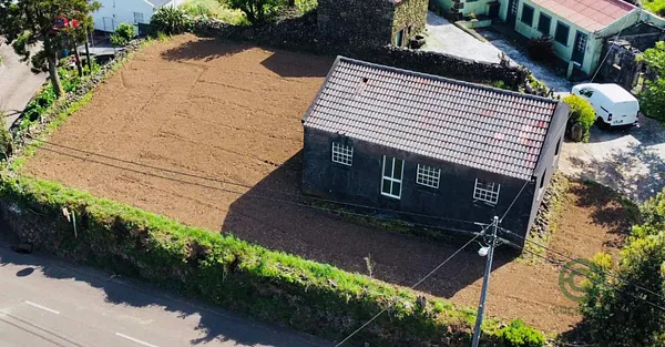 Finca agrícola de 0,0573 ha en venta en Calheta (são jorge), Açores