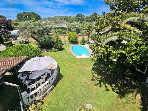 Casa de 0,1195 ha en venta en Mombeltran, Avila