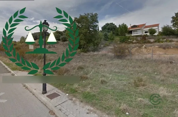 Terreno urbano de 0,1426 ha en venta en Guadalix de la sierra, Madrid