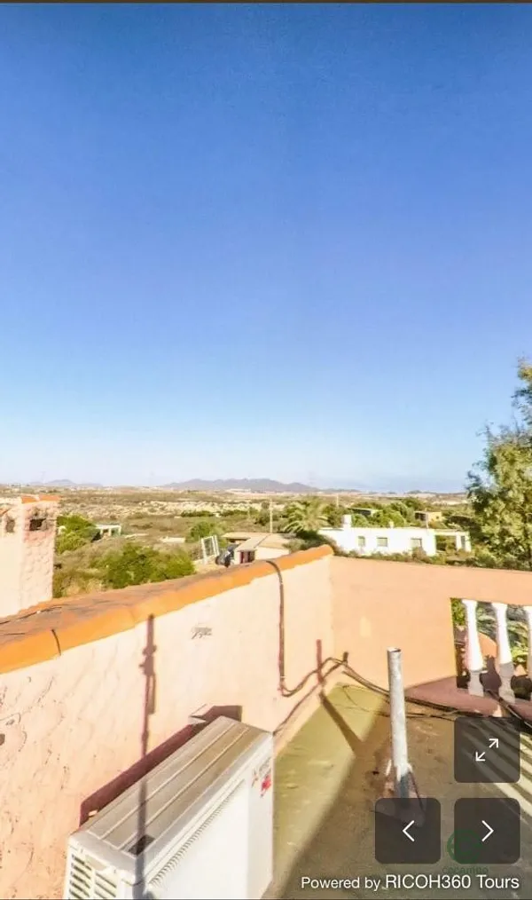 House of 0,7 ha for sale in Almeria