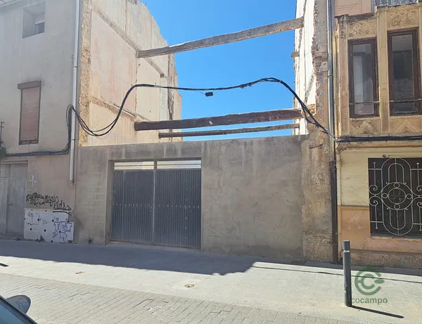 Spot image