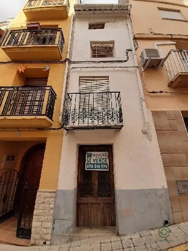 Spot image