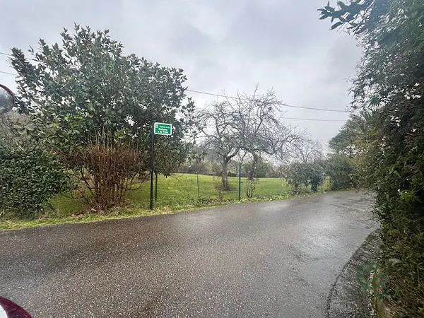 Terreno urbano de 0,3 ha en venta en Siero, Asturias