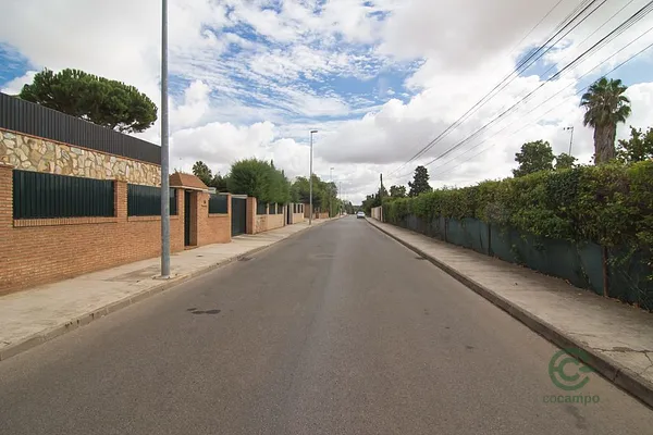 Terreno urbano de 0,134 ha en venta en Badajoz, Badajoz