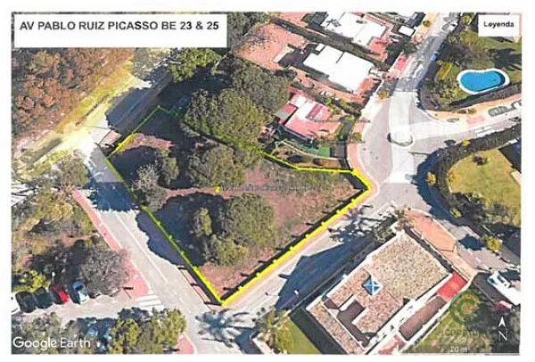 Terreno urbano de 0,11 ha en venta en Marbella, Málaga