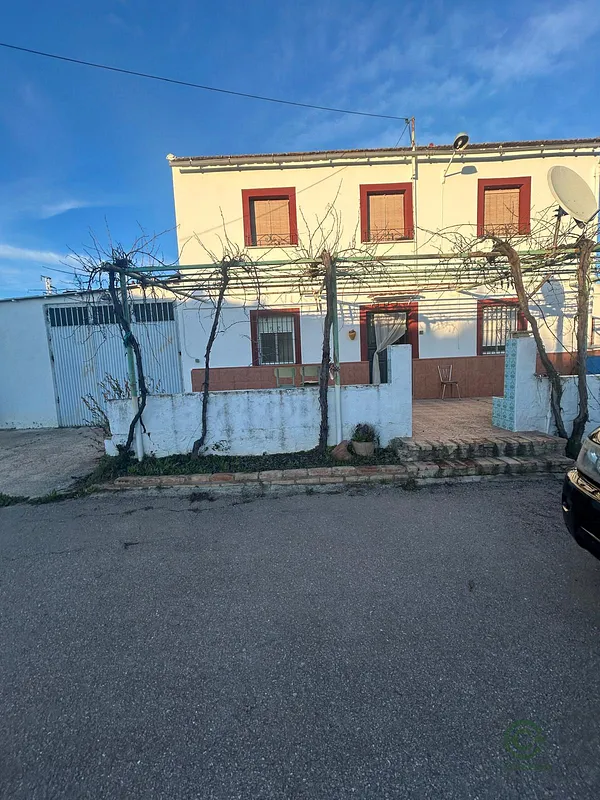 Finca agrícola de 6 ha en venta en Jaén