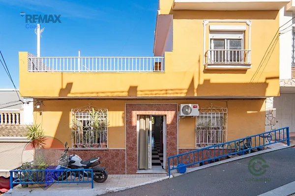 Casa de 0,0207 ha en venta en Málaga, Malaga